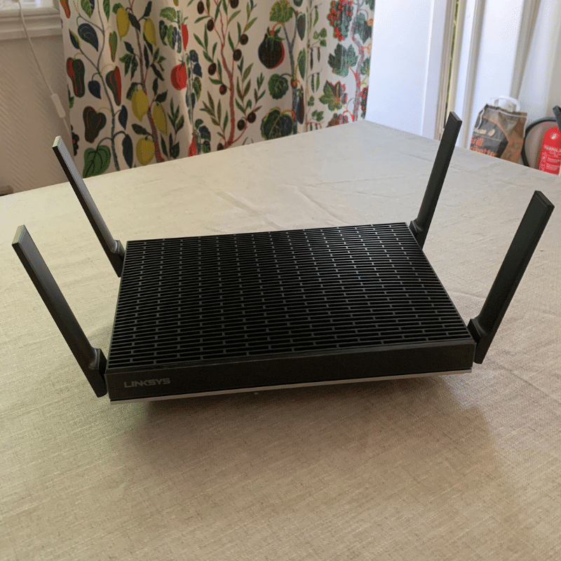 Linksys MR9600 Overview